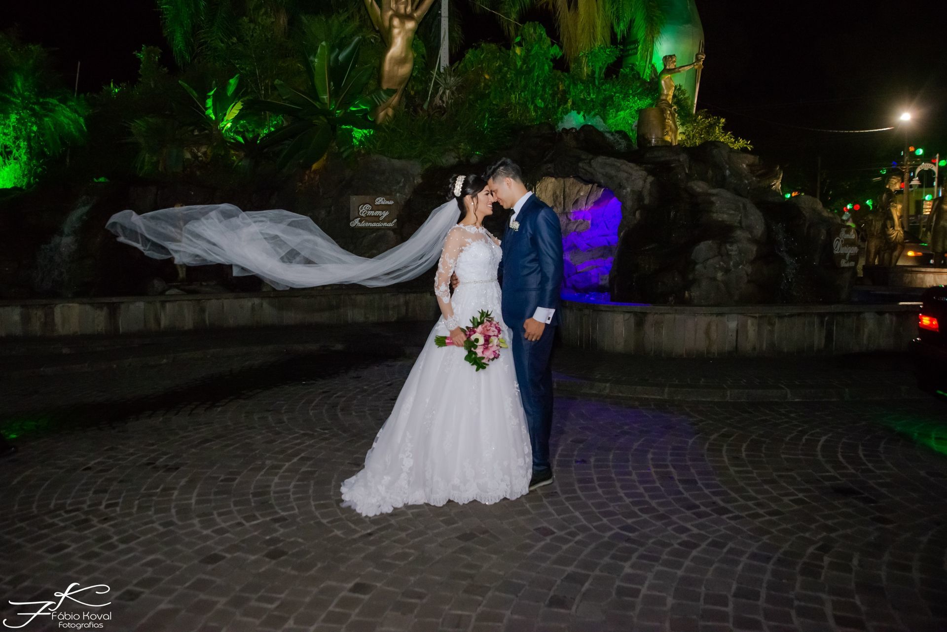 Foto Lindo Casamento Duplo Foto Lindo Casamento Duplo - Imagem 33