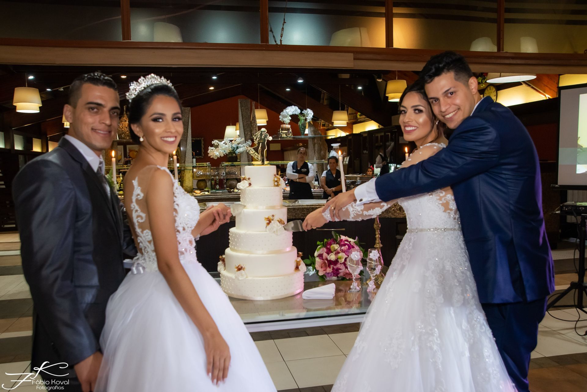 Foto Lindo Casamento Duplo Foto Lindo Casamento Duplo - Imagem 37
