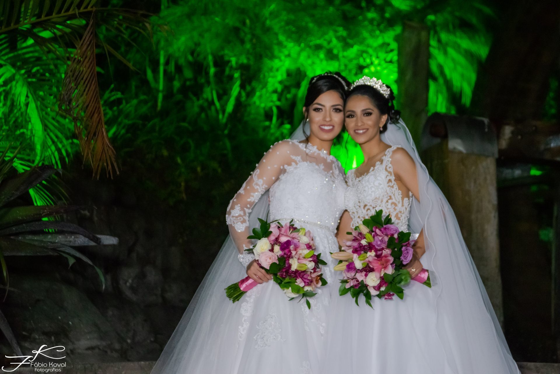 Foto Lindo Casamento Duplo Foto Lindo Casamento Duplo - Imagem 35