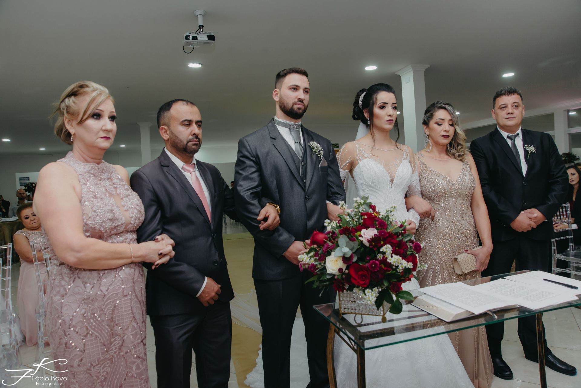 Foto Fotografia de casamento em Curitiba - P.R.: Rayane e Anderson Foto Fotografia de casamento em Curitiba - P.R.: Rayane e Anderson - Imagem 20