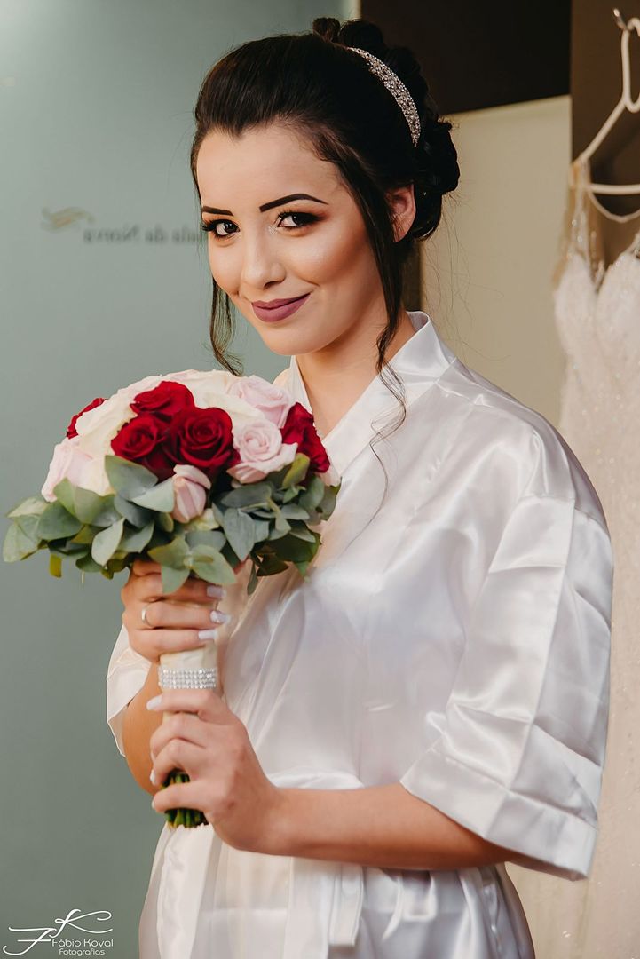 Foto Dicas de escolher o Buquê de Noiva ideal para seu casamento Foto Dicas de escolher o Buquê de Noiva ideal para seu casamento - Imagem 12