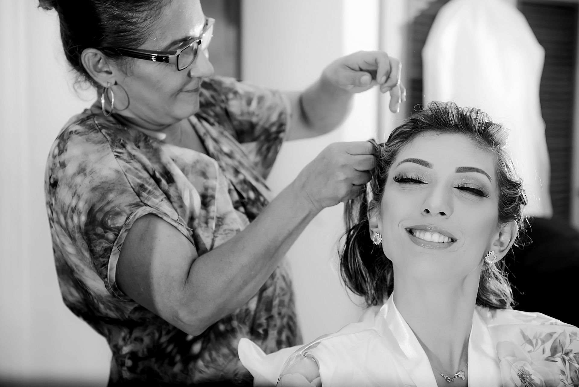 Foto Dicas de maquiagem para casamento em Curitiba Foto Dicas de maquiagem para casamento em Curitiba - Imagem 1