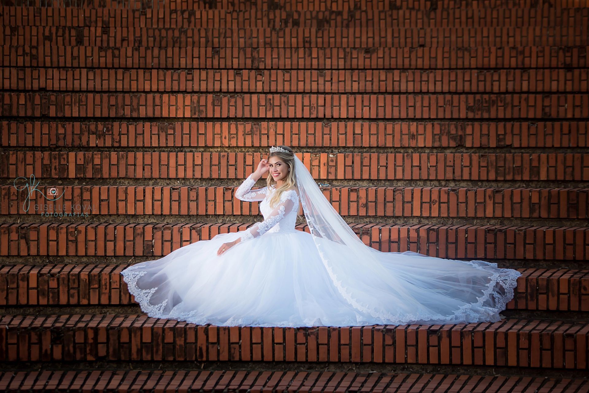Foto Dicas de maquiagem para casamento em Curitiba Foto Dicas de maquiagem para casamento em Curitiba - Imagem 7